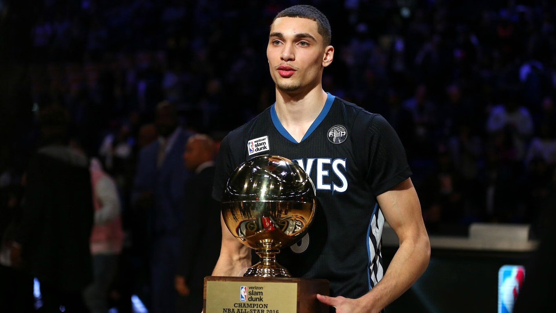 赛道上的逆袭，红牛二队轻取威廉姆斯，佩雷兹关键制胜